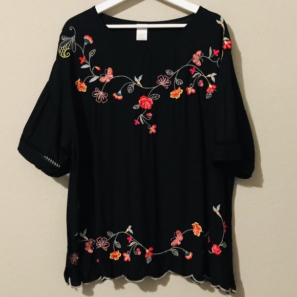 Embroidered Top - Picture 4 of 4